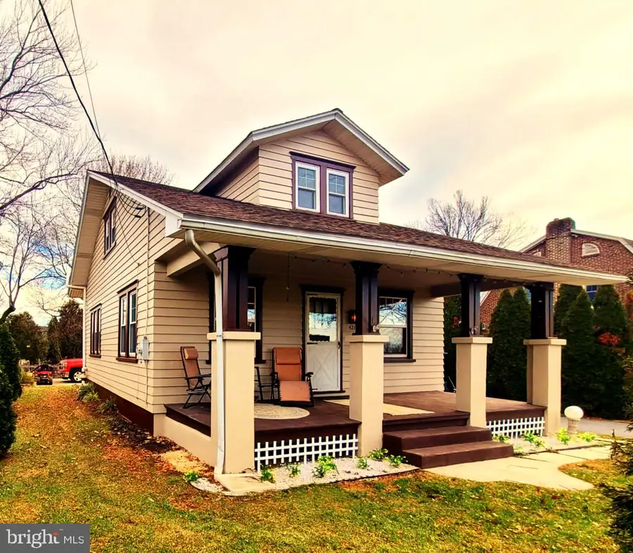 421 Rohrerstown Rd, Lancaster, PA 17603 - Image #2