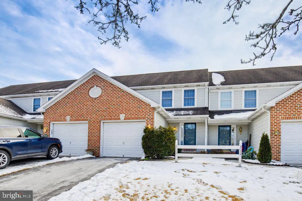 4074 Laurel Ln, Mount Joy, PA 17552 - Image #1