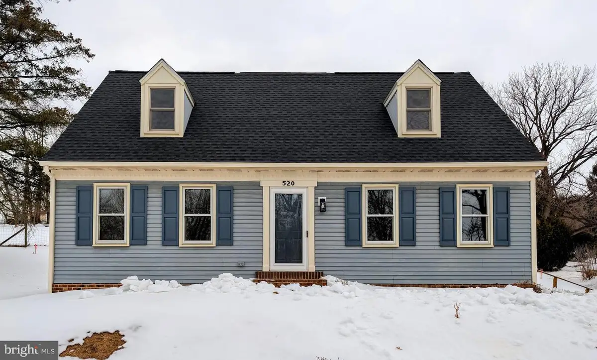 520 Pitney Rd, Columbia, PA 17512 - #1