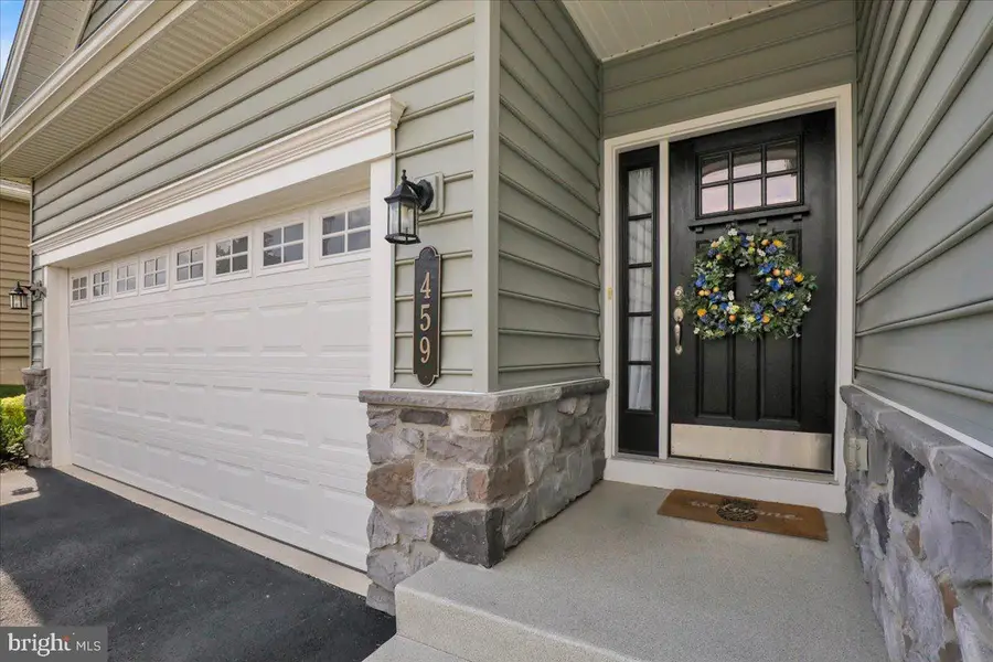 459 Valor Dr, Lititz, PA 17543 - #2