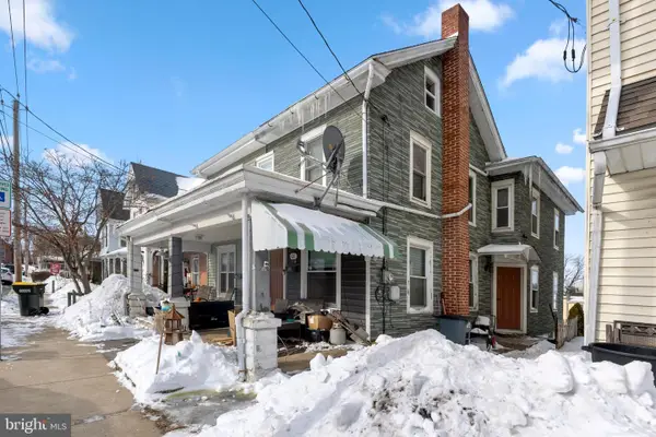 106 Lincoln Ave, EPHRATA, PA 17522