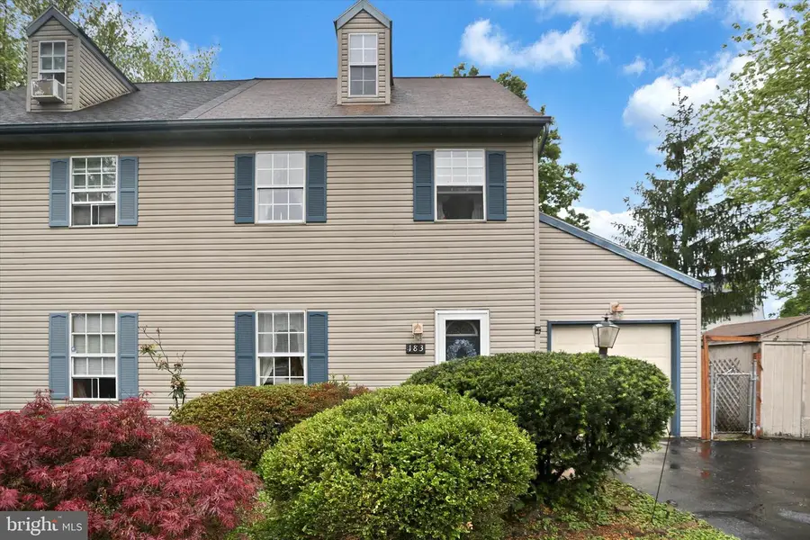 183 Stone House Ln, Columbia, PA 17512 - #2