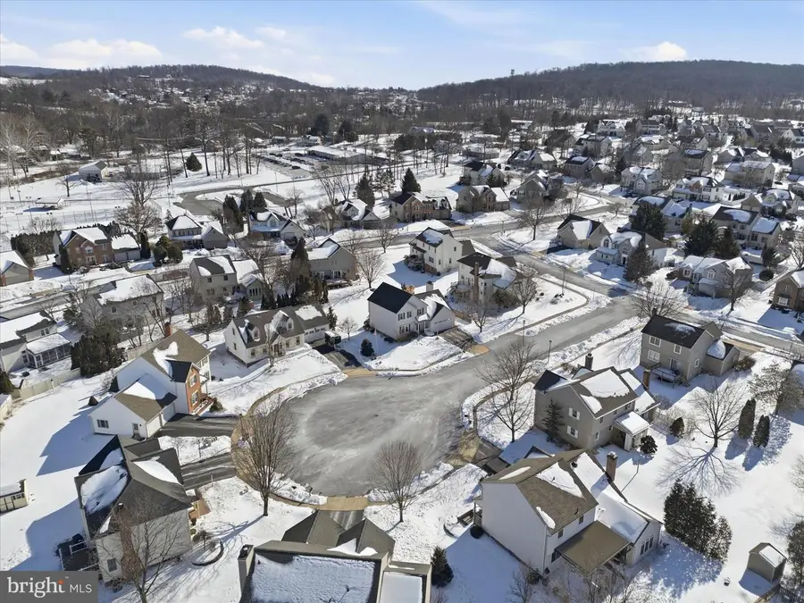3 Karen Ct, Stevens, PA 17578 - #3
