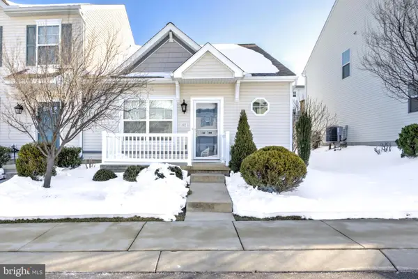 207 Norbury Cir, WILLOW STREET, PA 17584