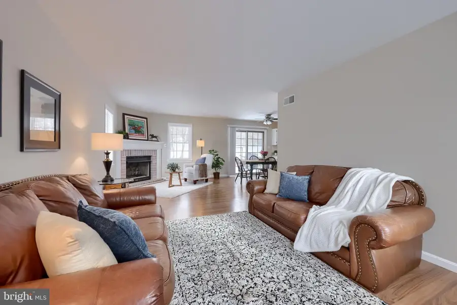 35 Henry Ct, Lancaster, PA 17601 - Image #2