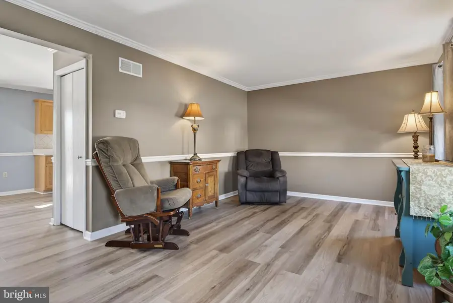 219 Chelmsford Dr, Marietta, PA 17547 - #3