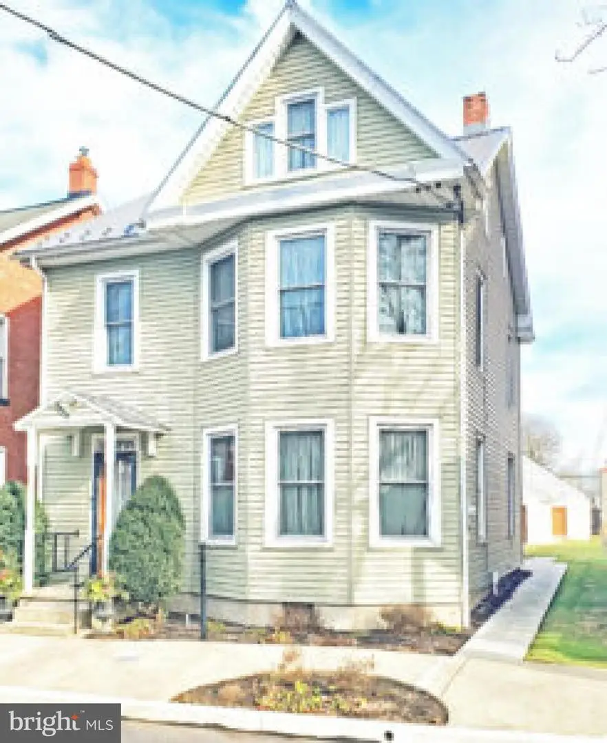 147 S Spruce St, Lititz, PA 17543 - #2