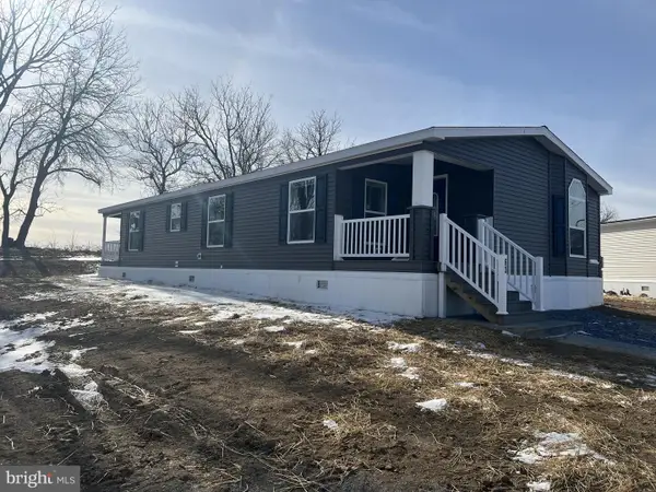 2002 Main St W #63, EPHRATA, PA 17522