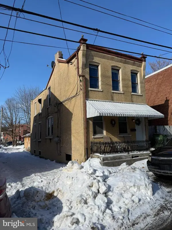 52 Old Dorwart St, LANCASTER, PA 17603