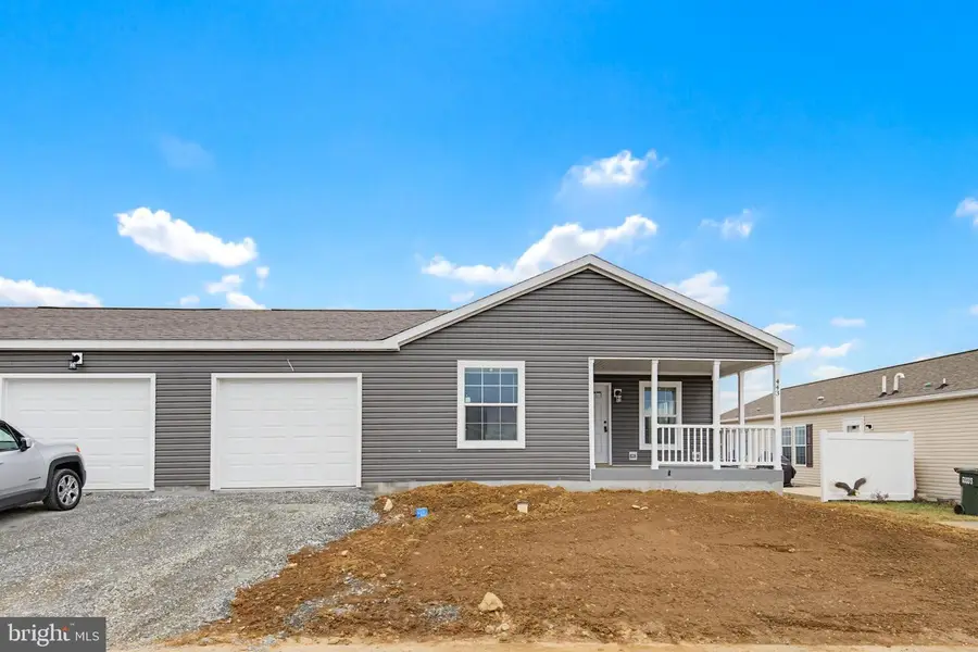 443 Eastwood Ln, Lancaster, PA 17603 - #3