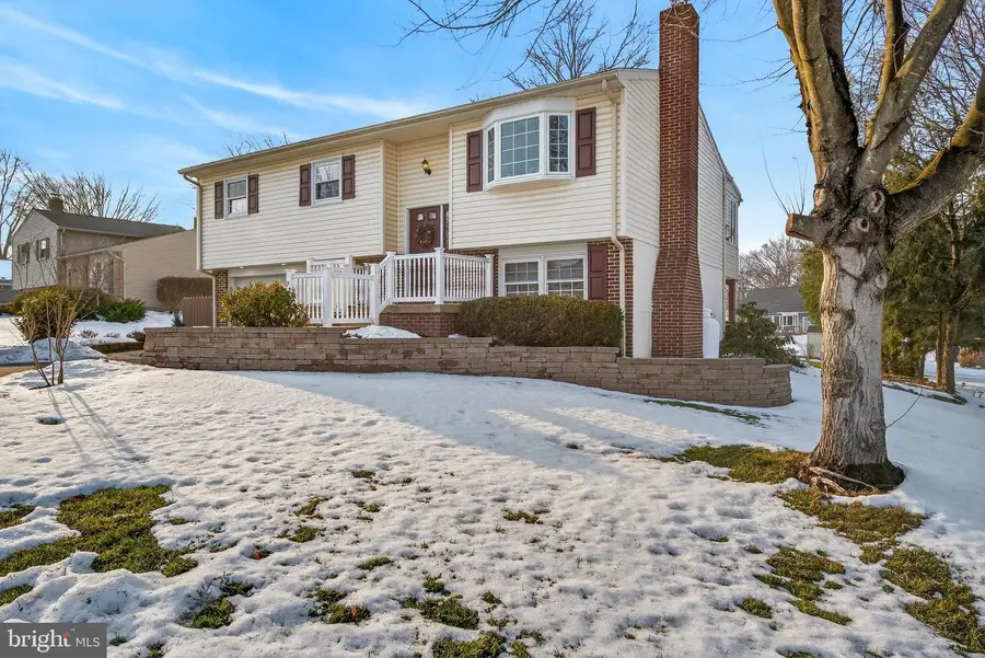 146 S Oak St, Lititz, PA 17543 - #3