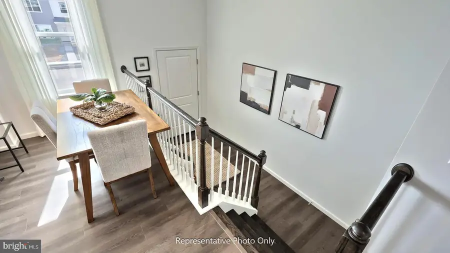 30 N Conifer Dr, Elizabethtown, PA 17022 - #3