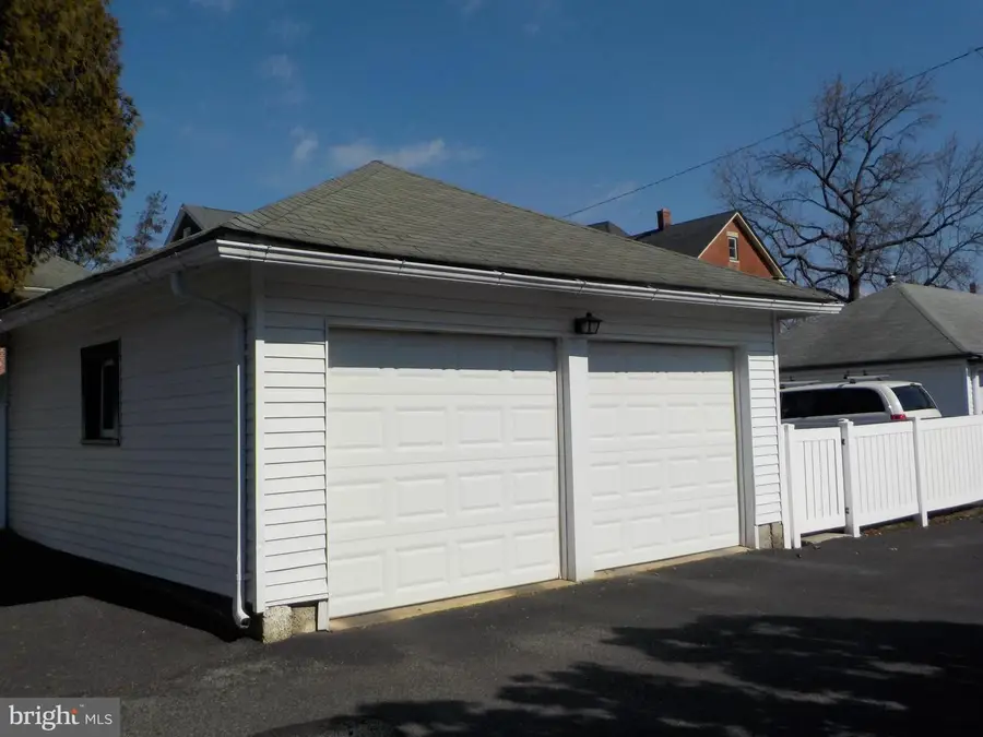 368 Donegal Springs Rd, Mount Joy, PA 17552 - #3