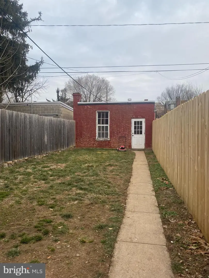 138 E Ross St, Lancaster, PA 17602 - #2