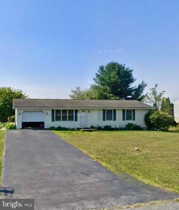 430 Fairview Rd, MANHEIM, PA 17545