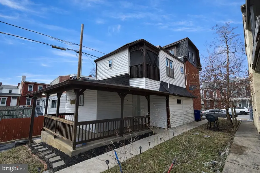 230 N 3rd St, Columbia, PA 17512 - #3