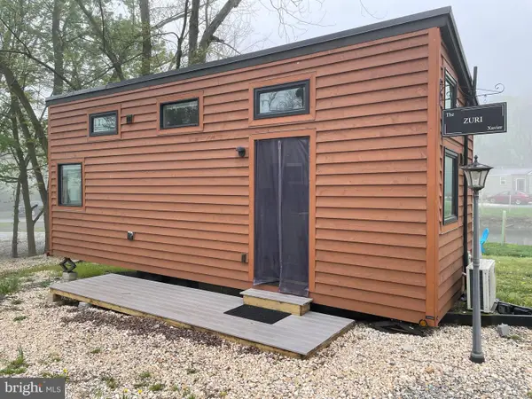 867 Schwanger Blvd, ELIZABETHTOWN, PA 17022