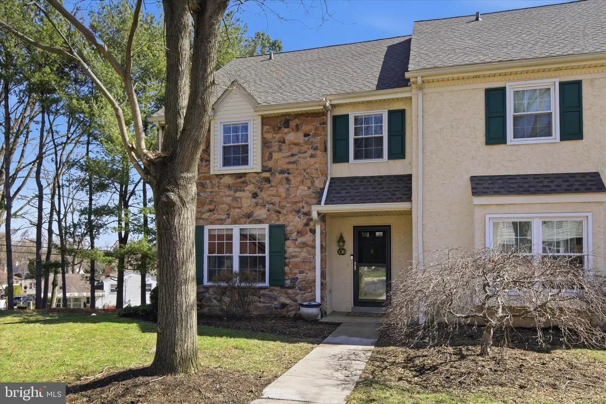 130 Oak Knoll Cir, Millersville, PA 17551 - #1