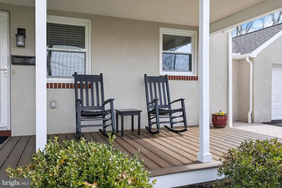 409 Delta St, Mount Joy, PA 17552 - #3