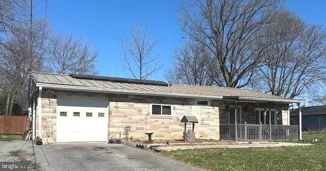 15 Fairview Ave, Leola, PA 17540 - #2