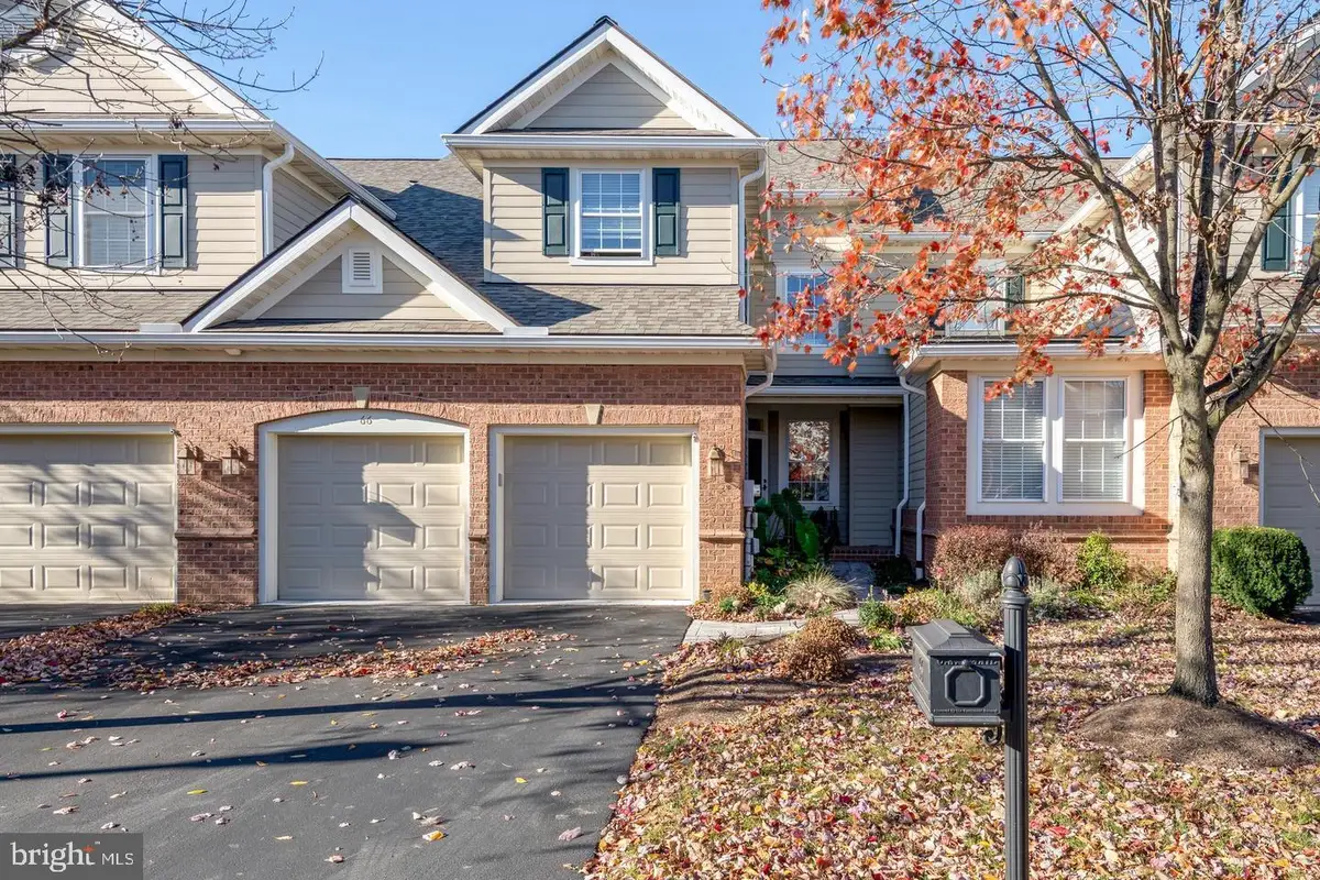 66 Farmview Ln, Lititz, PA 17543 - #1