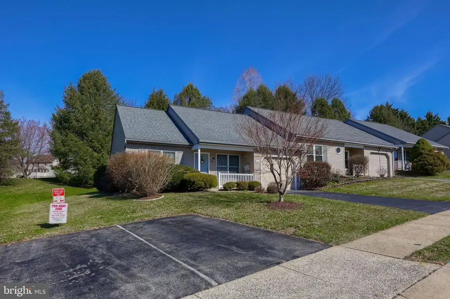 30 Knollwood Rd, Millersville, PA 17551 - #3