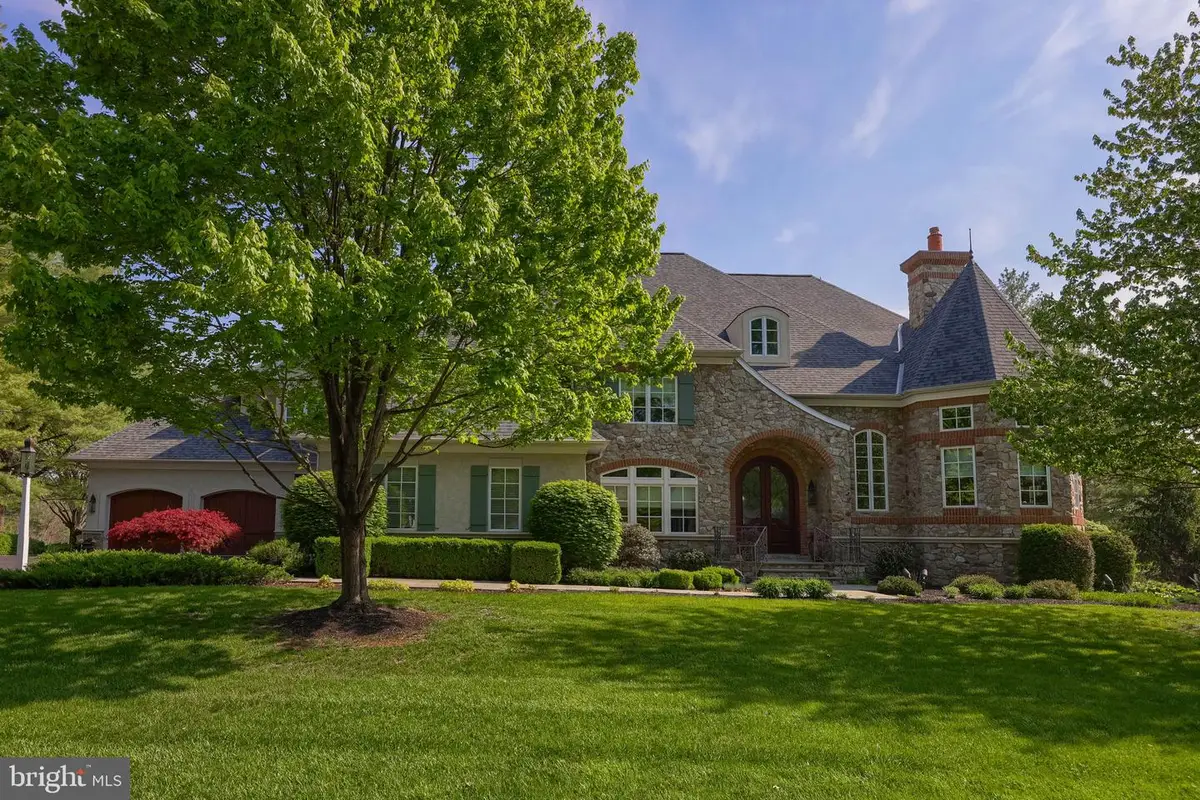 905 Greenside Dr, Lititz, PA 17543 - #1