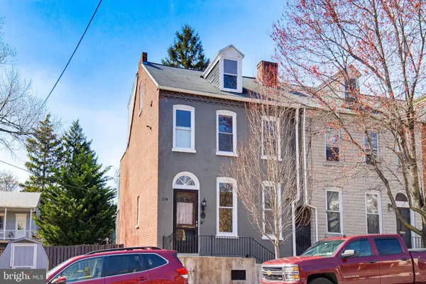 114 N Charlotte St, LANCASTER, PA 17603