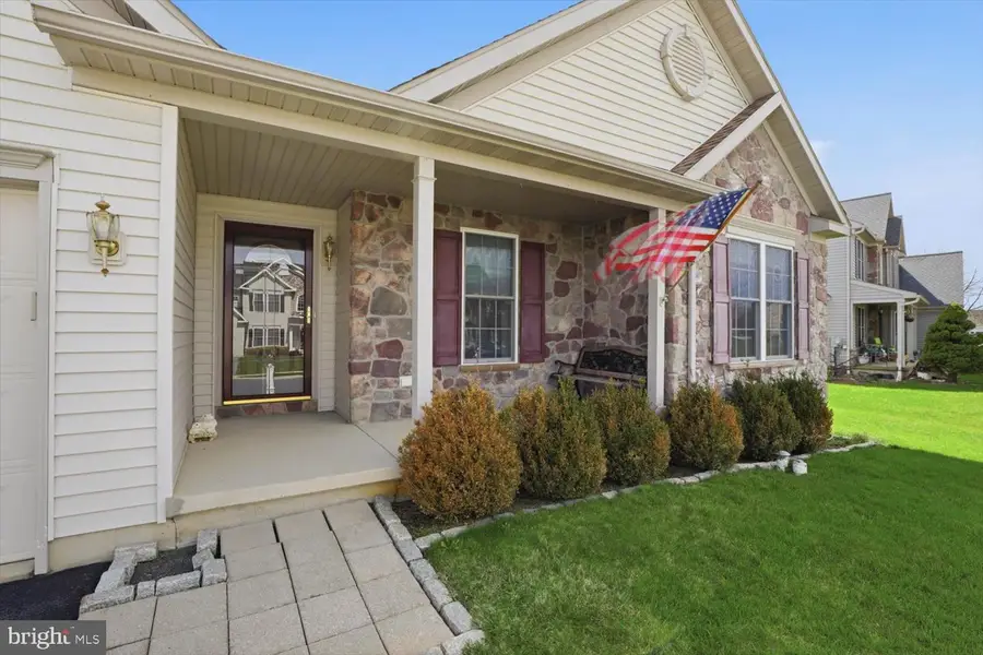 56 Tyler Dr, Ephrata, PA 17522 - #2