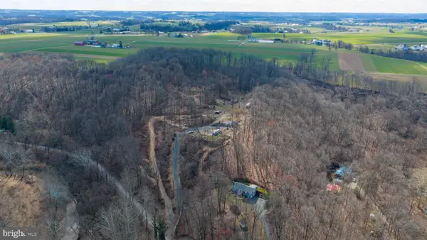 57 Hollow Rd, QUARRYVILLE, PA 17566