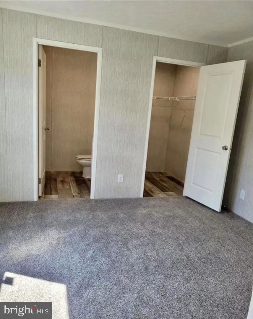 47 Hilltop Ave, Akron, PA 17501 - #3