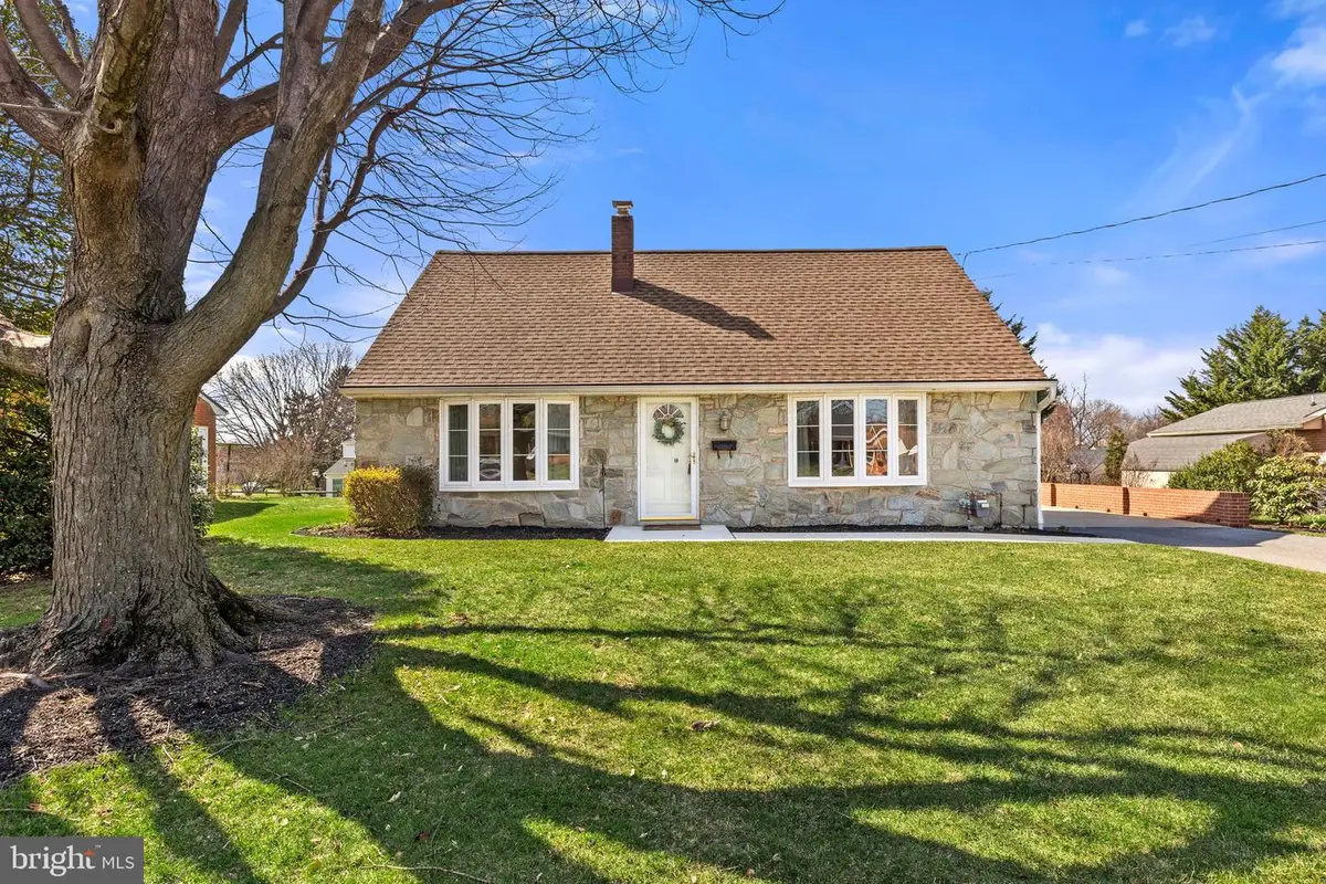 6260 Jeanette Dr, East Petersburg, PA 17520 - #1