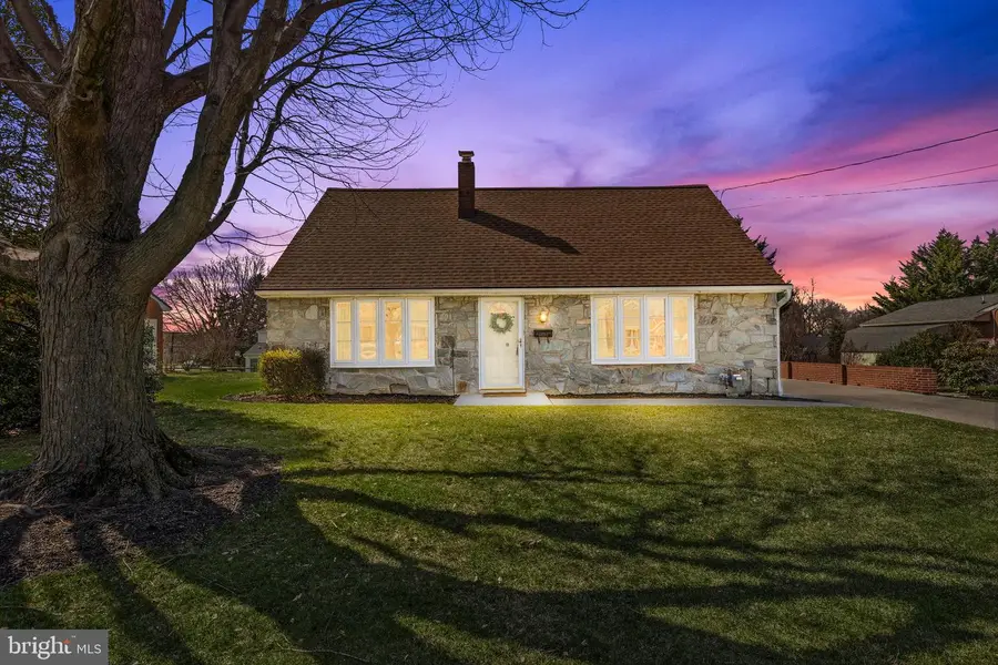 6260 Jeanette Dr, East Petersburg, PA 17520 - #2