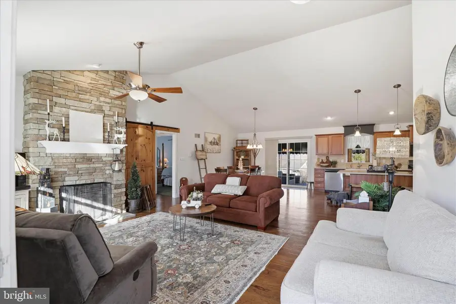 68 Gentle Dr, East Earl, PA 17519 - #3