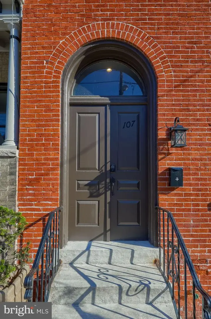 107 Church St, Lancaster, PA 17602 - #2