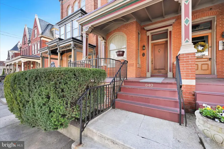 640 W Chestnut St, Lancaster, PA 17603 - #3