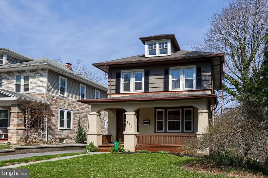 631 S Broad St, Lititz, PA 17543 - #3