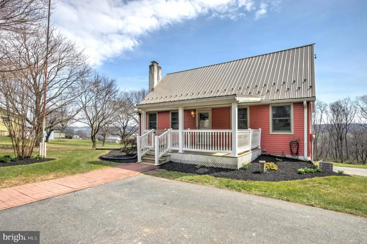 118 Upper Valley Rd, Christiana, PA 17509 - #1