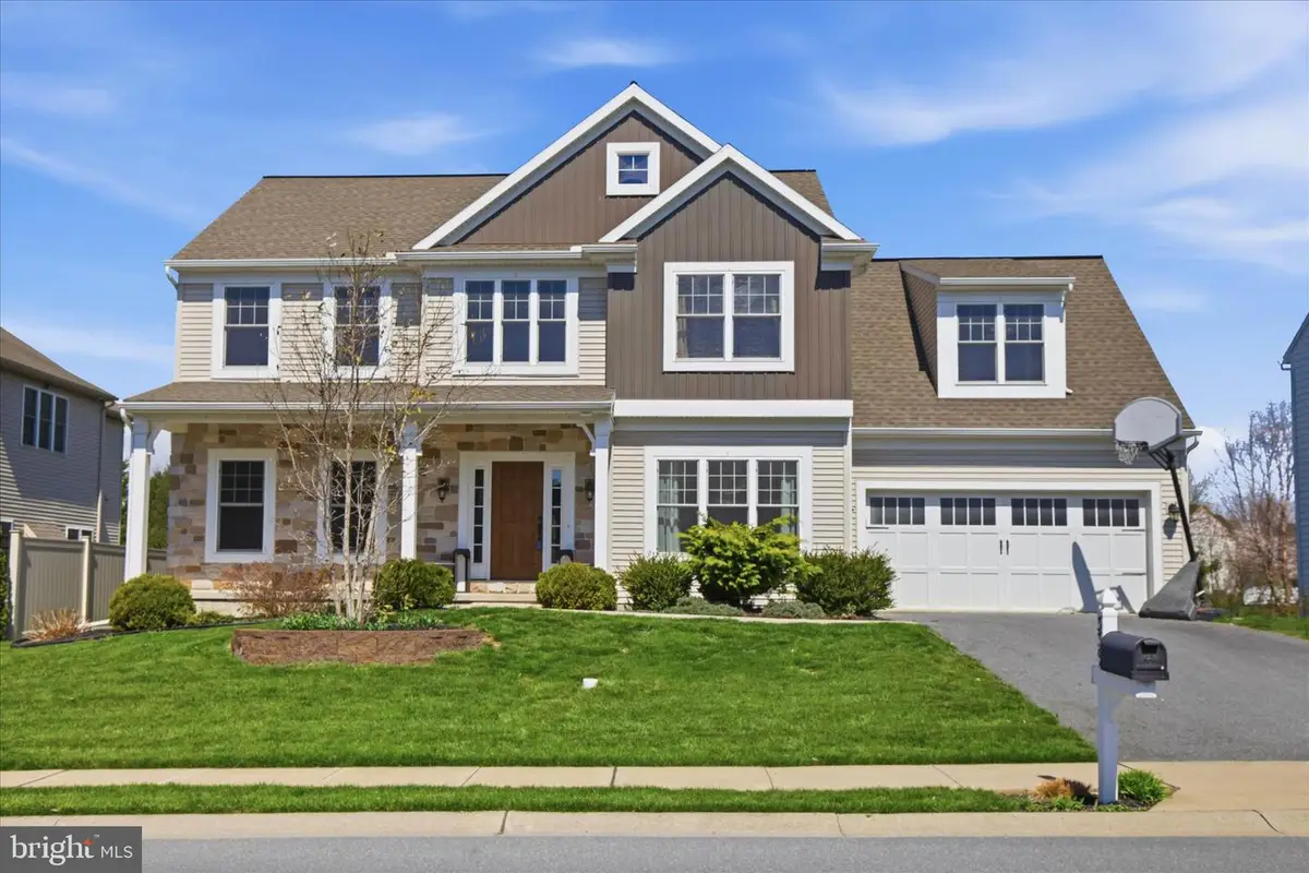 339 Bowyer Ln, Lititz, PA 17543 - #1