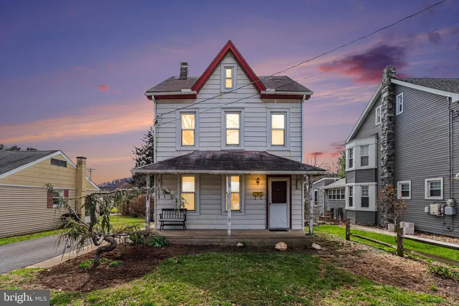 345 E Walnut St, Marietta, PA 17547 - #3