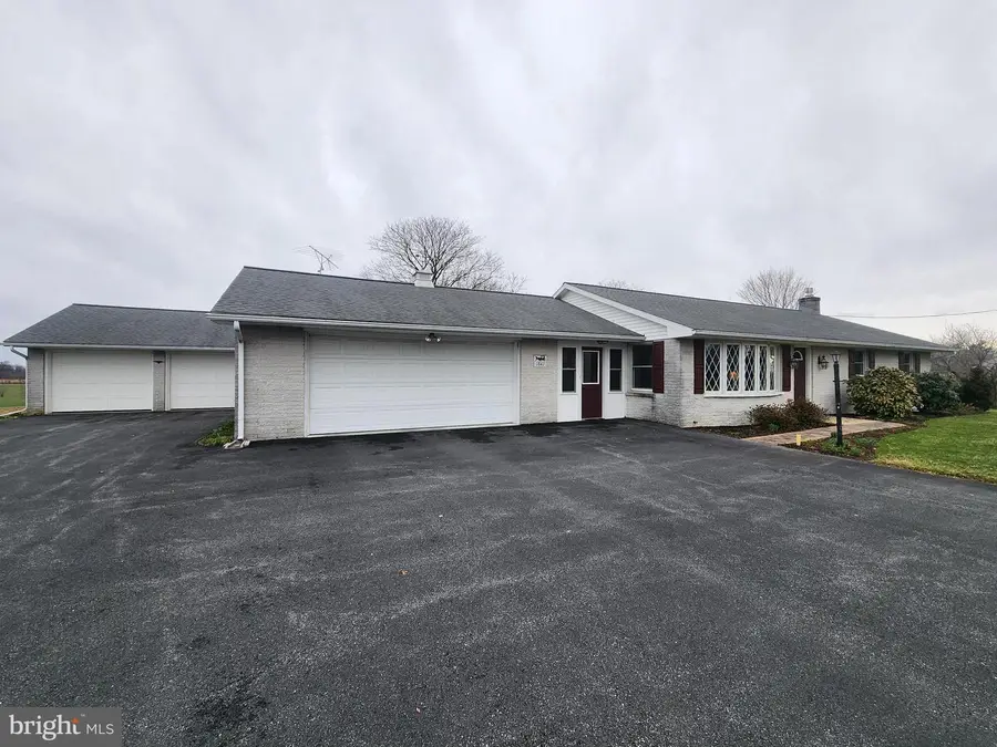 1847 Hossler Rd, Manheim, PA 17545 - #3