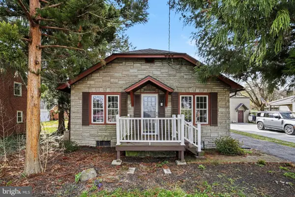 166 E New St, MOUNTVILLE, PA 17554