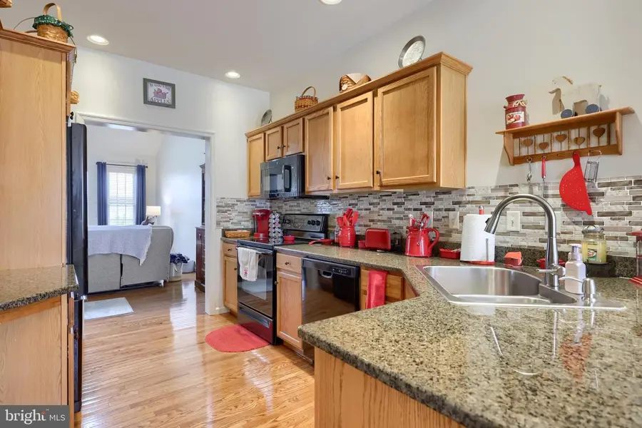 66 Weaver Ave, Ephrata, PA 17522 - #3