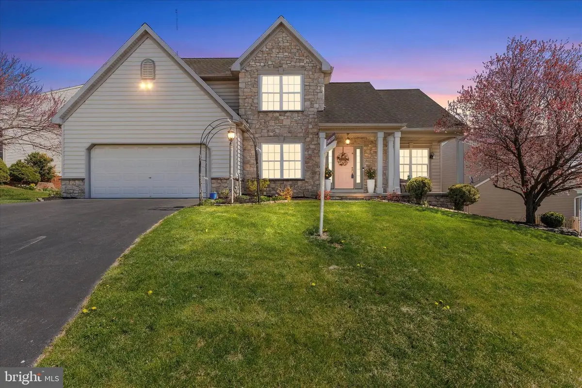 919 Hedgewyck Ln, Elizabethtown, PA 17022 - #1
