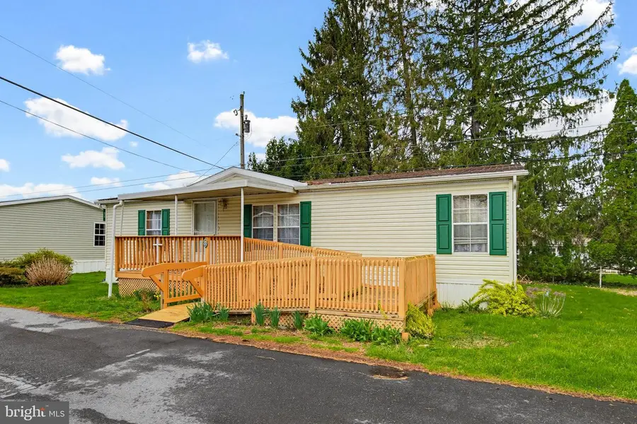 22 Madge Dr, Lancaster, PA 17603 - #2