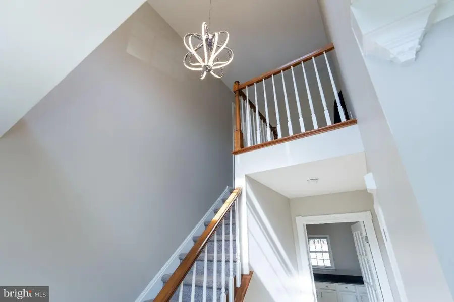 195 Village Spring Ln, Reinholds, PA 17569 - #3