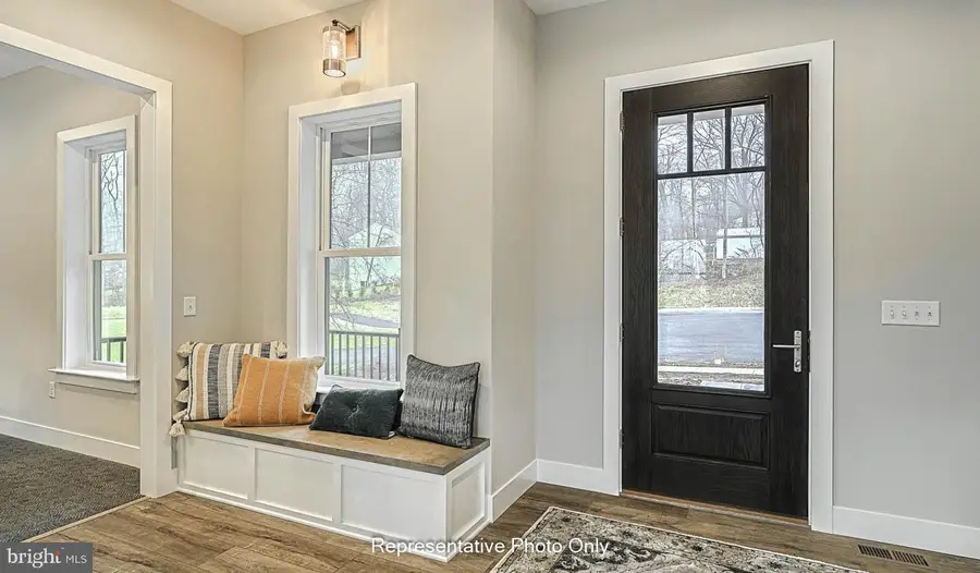 224 West Valley Rd, Denver, PA 17517 - #3