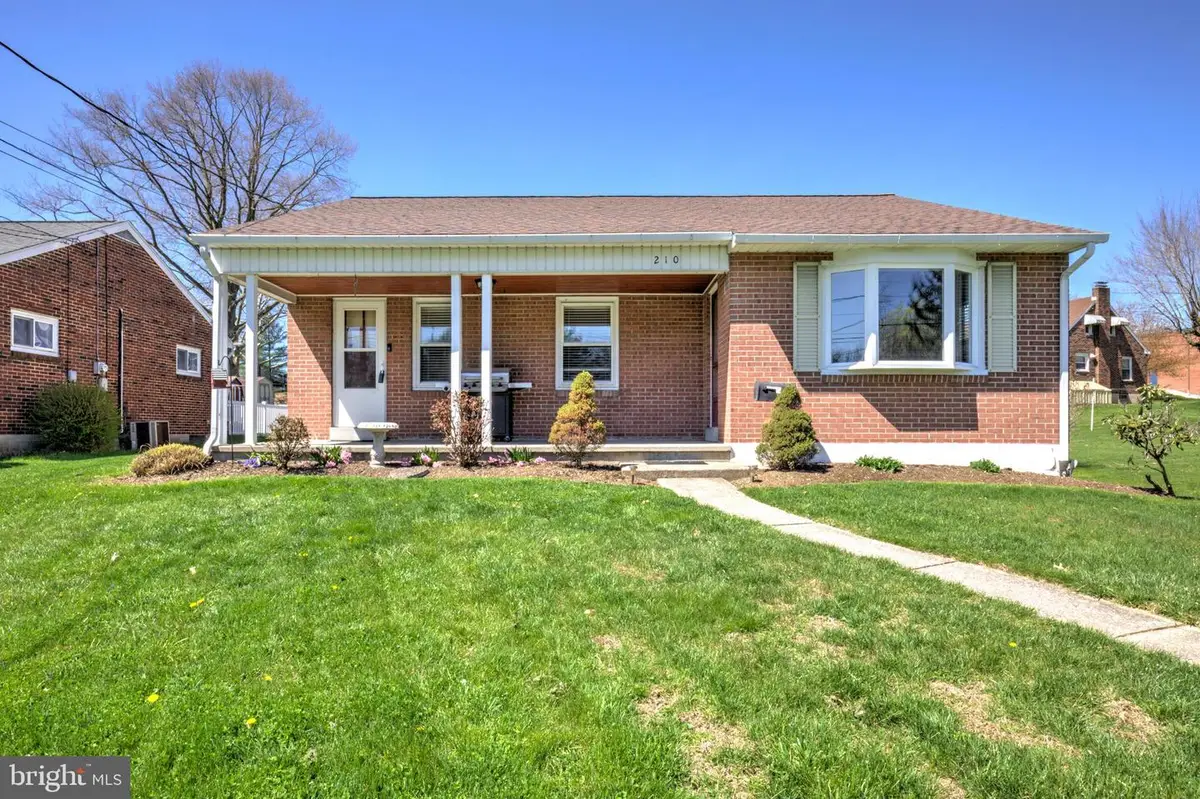 210 S 8th St, Akron, PA 17501 - #1