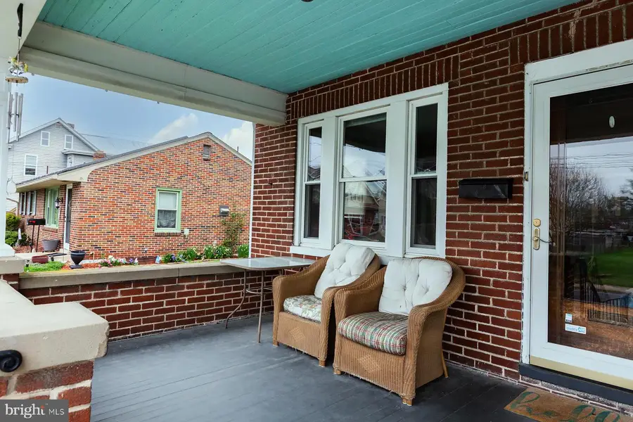 139 N Hanover St, Elizabethtown, PA 17022 - #3