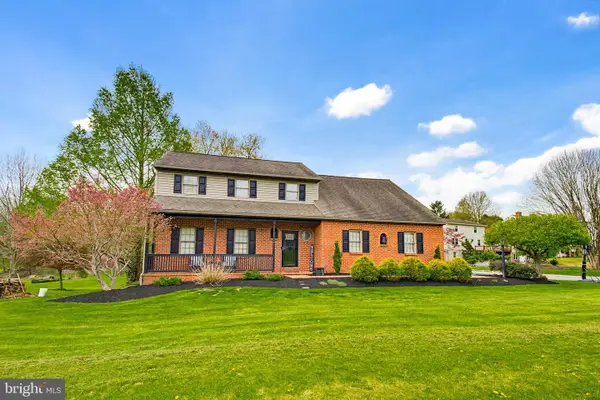 1001 Fieldstone Ct, LANCASTER, PA 17603